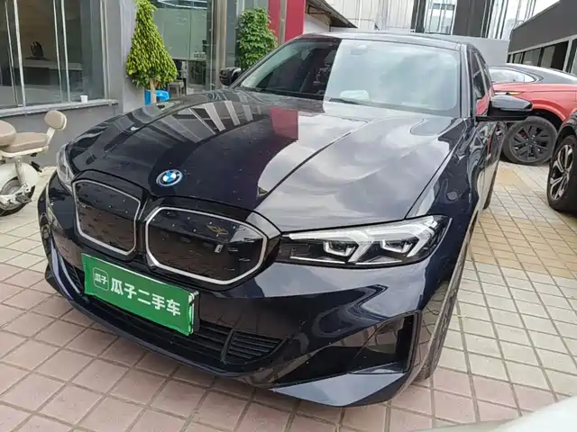 2024 BMW i3