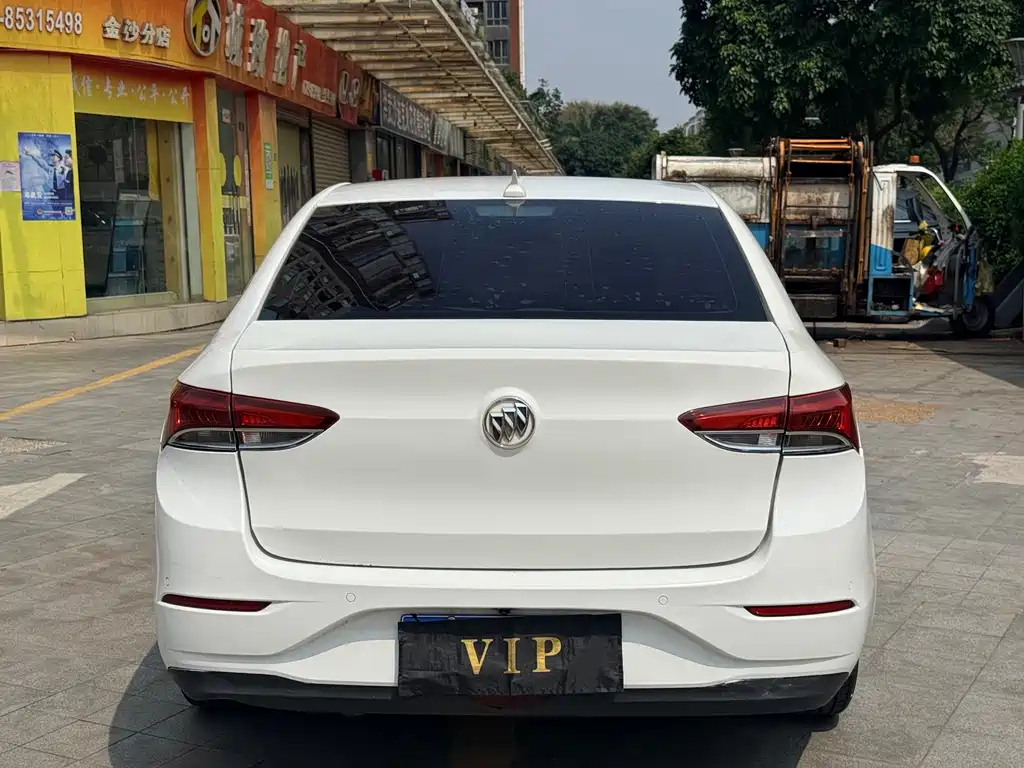 Buick Excelle — миниатюра 8