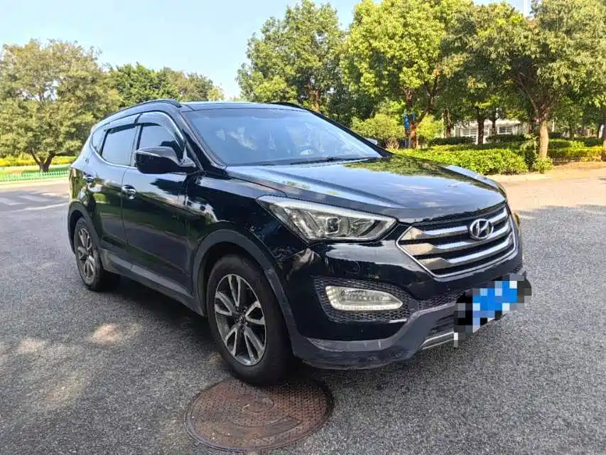 Hyundai Santa Fe — миниатюра 3
