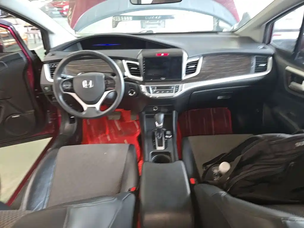Honda Jade — миниатюра 10