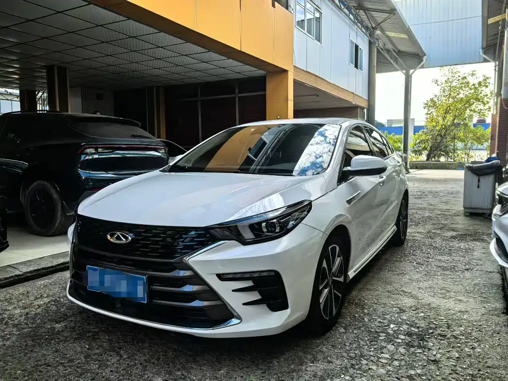 Chery Arrizo 5 PLUS — миниатюра 3