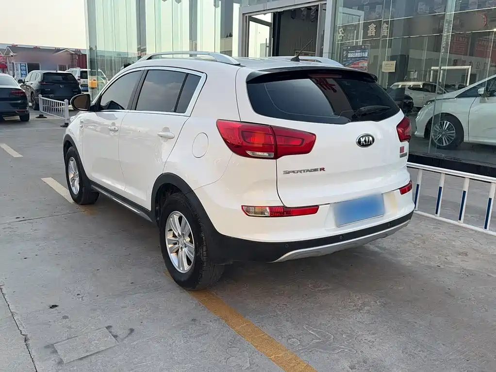 Kia Sportage — миниатюра 7