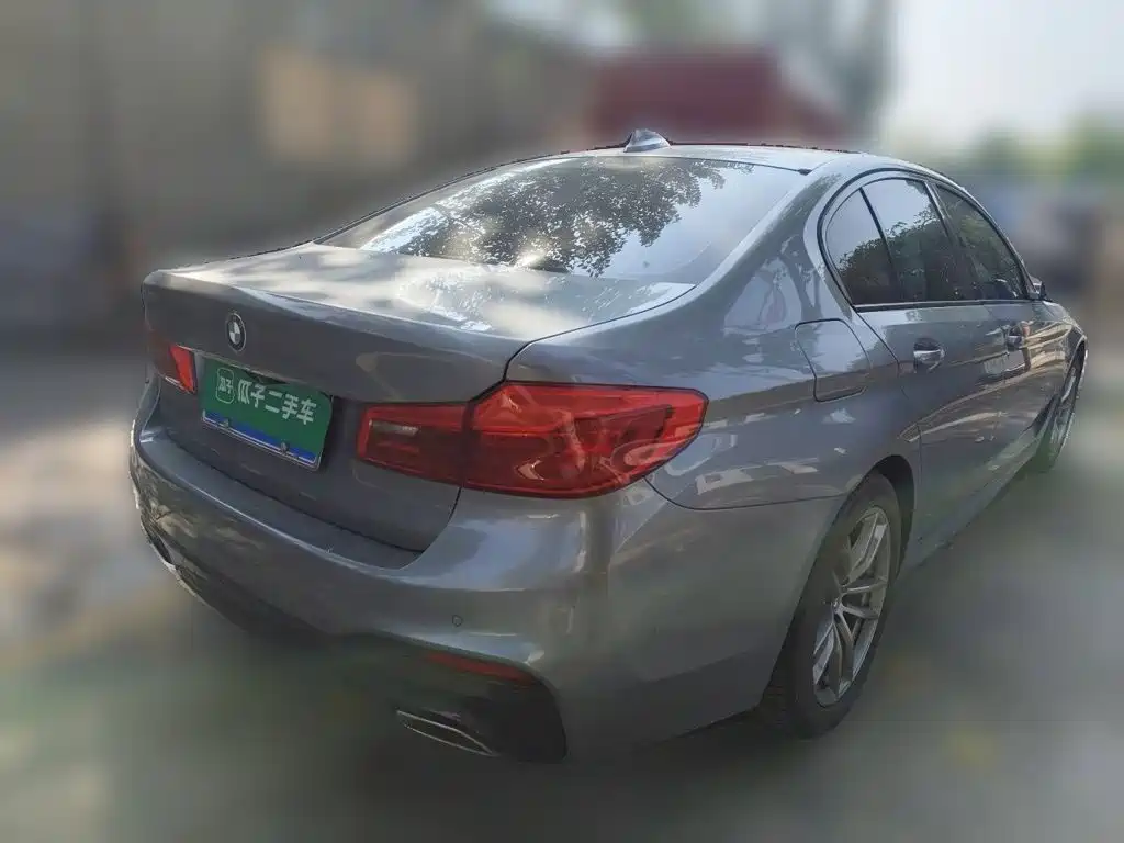 BMW 5 Series (Import) — миниатюра 4