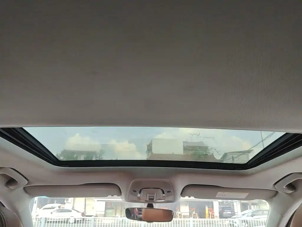 Audi A4L — миниатюра 18