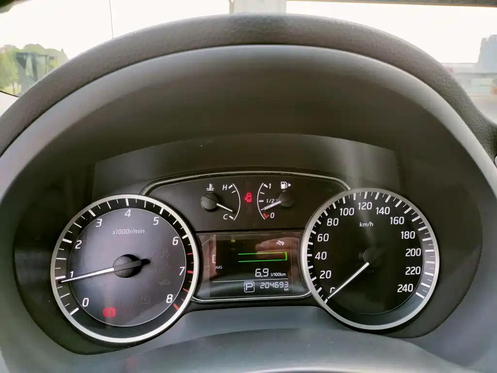 Nissan Sylphy — миниатюра 10