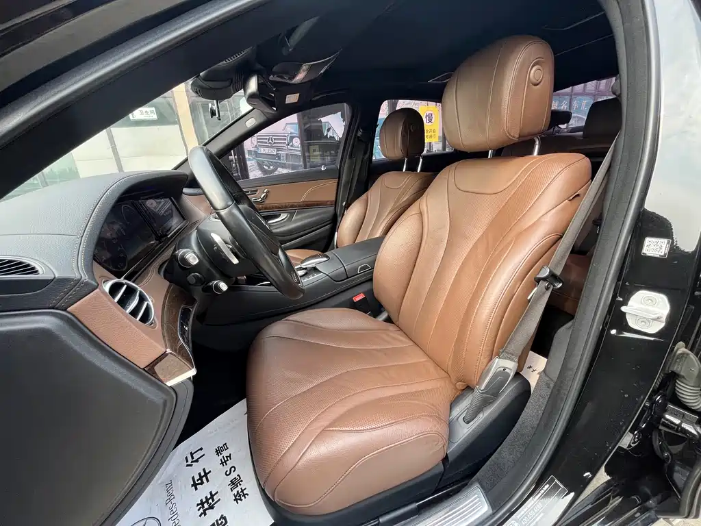 Mercedes-Benz S-Class — миниатюра 13