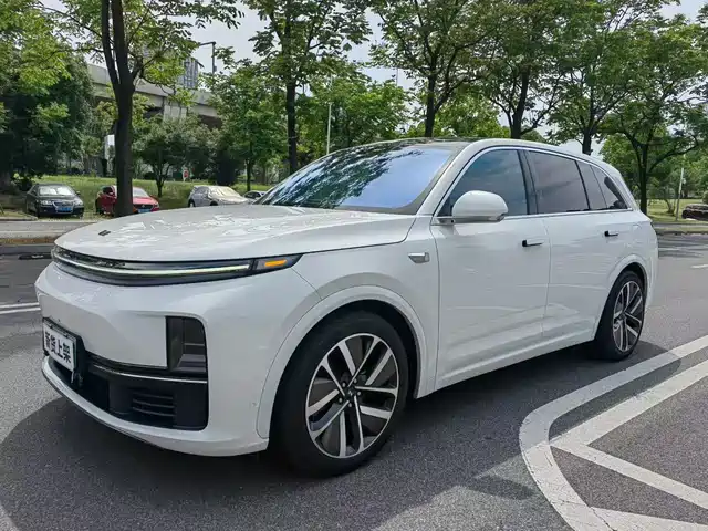 Li Auto L7