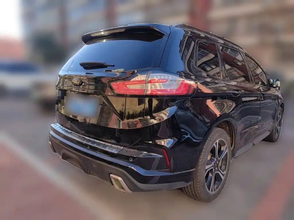 Ford Edge — миниатюра 4