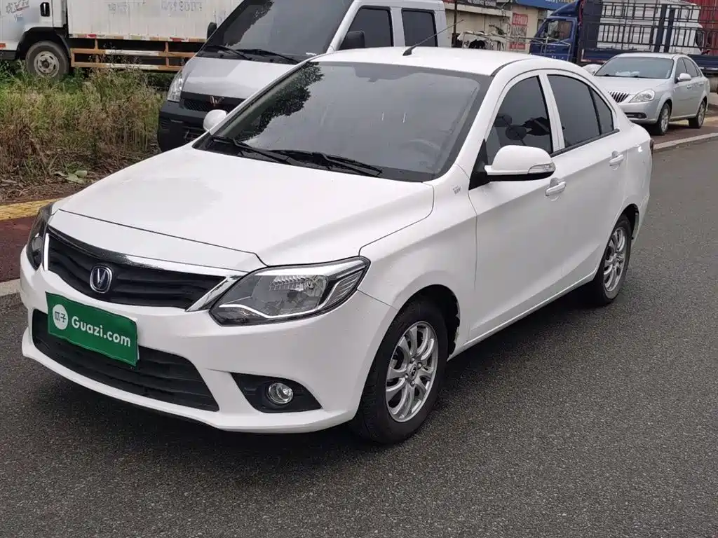Купить Changan V3