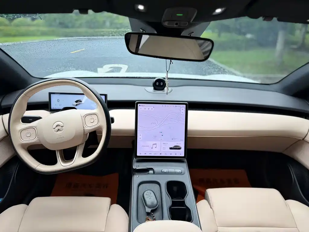 NIO ET5 T 2023 75kWh Touring