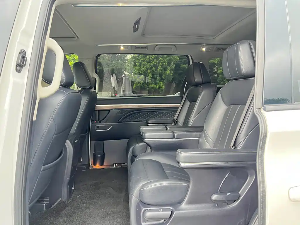 GAC Motor Trumpchi M8 — миниатюра 10
