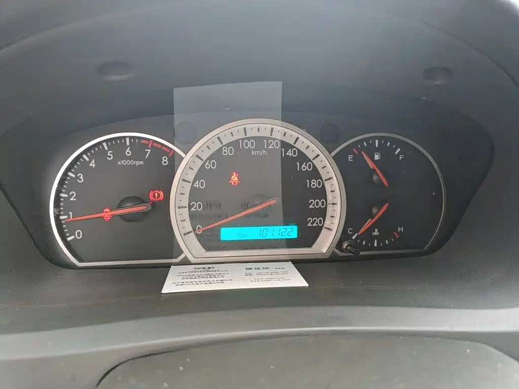 Chevrolet Epica — миниатюра 12