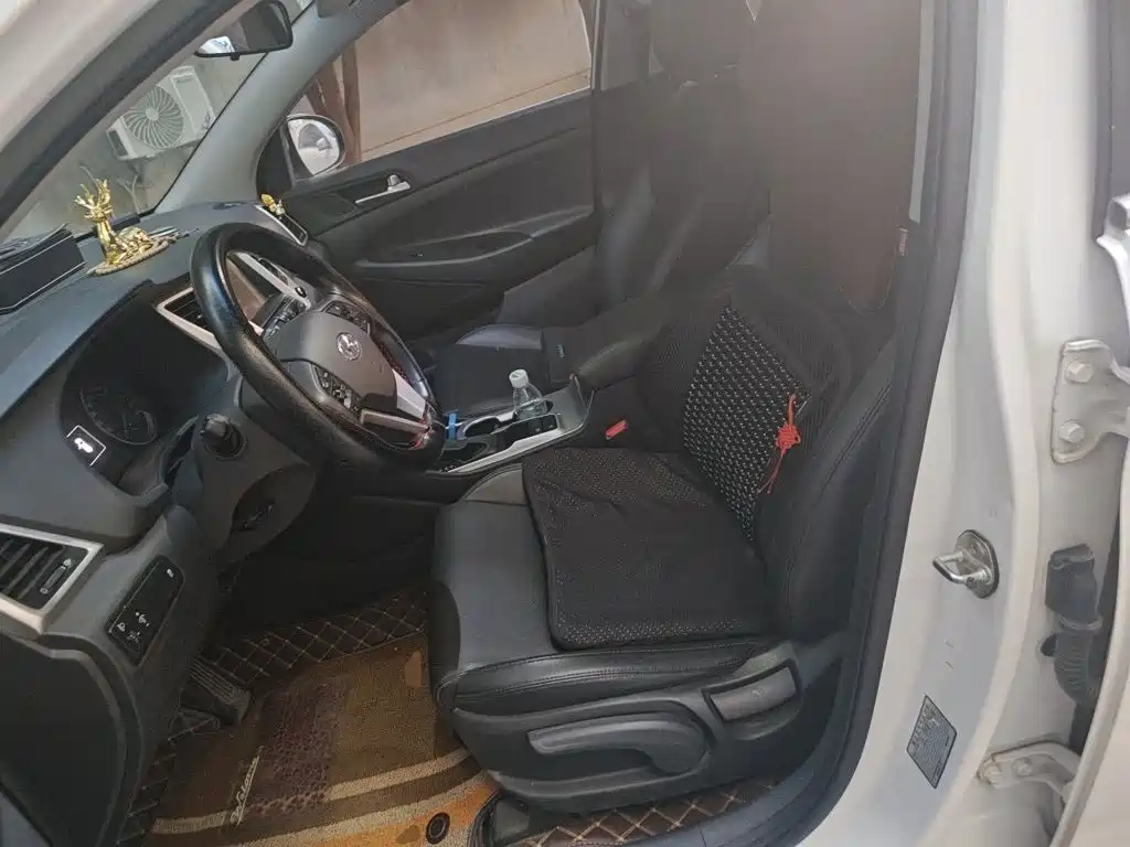 Hyundai Tucson — миниатюра 16