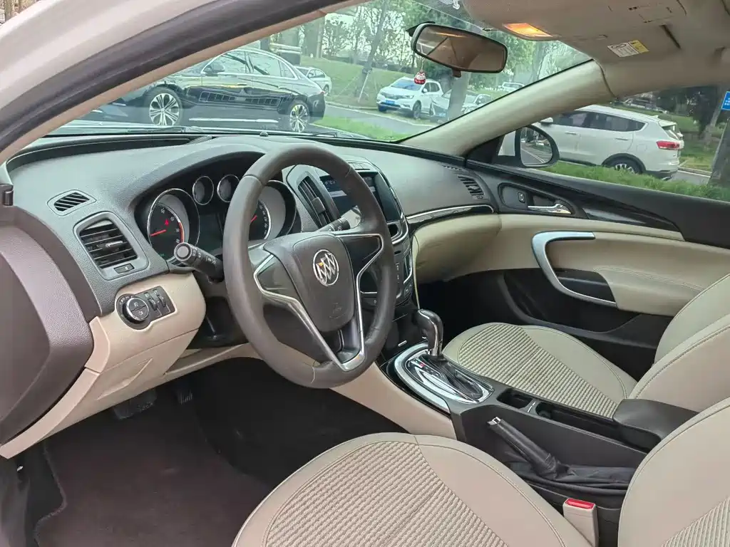 Buick Regal — миниатюра 4
