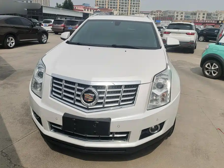 Cadillac SRX — миниатюра 2