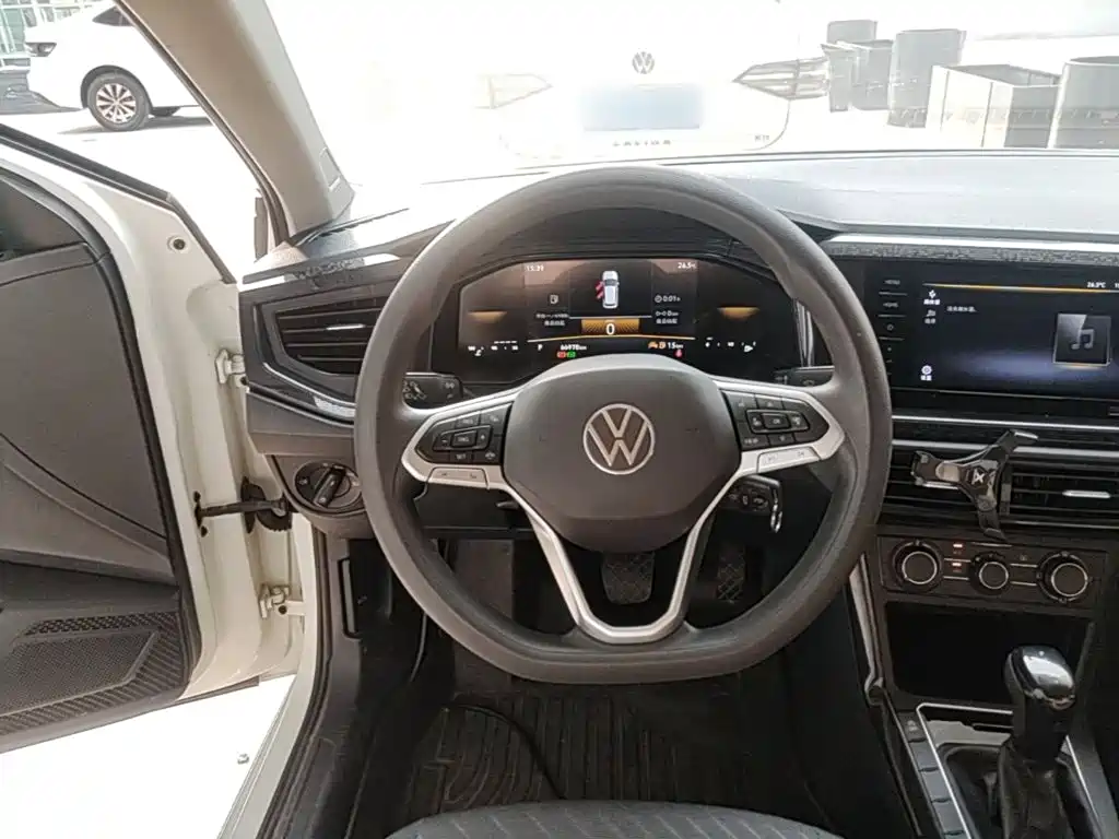 Volkswagen Lavida — миниатюра 11