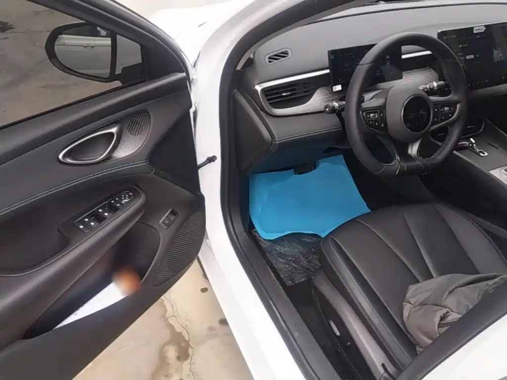 BYD Seal 05 DM-i — миниатюра 16