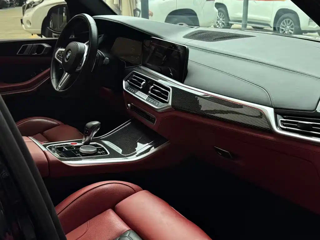 BMW X5 M — миниатюра 5
