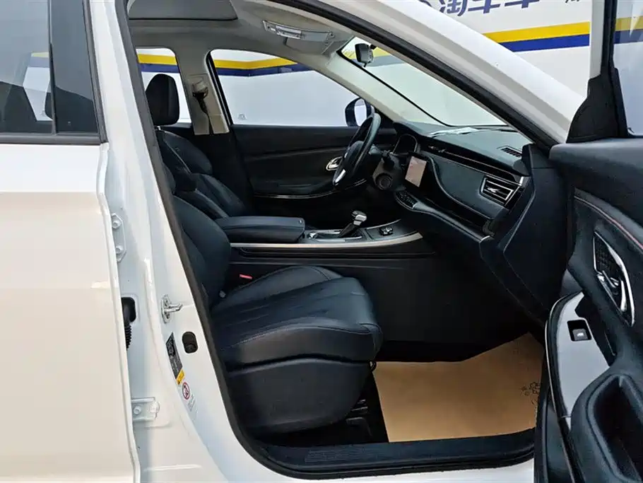 CHANGAN CHANGAN AUCHAN X7