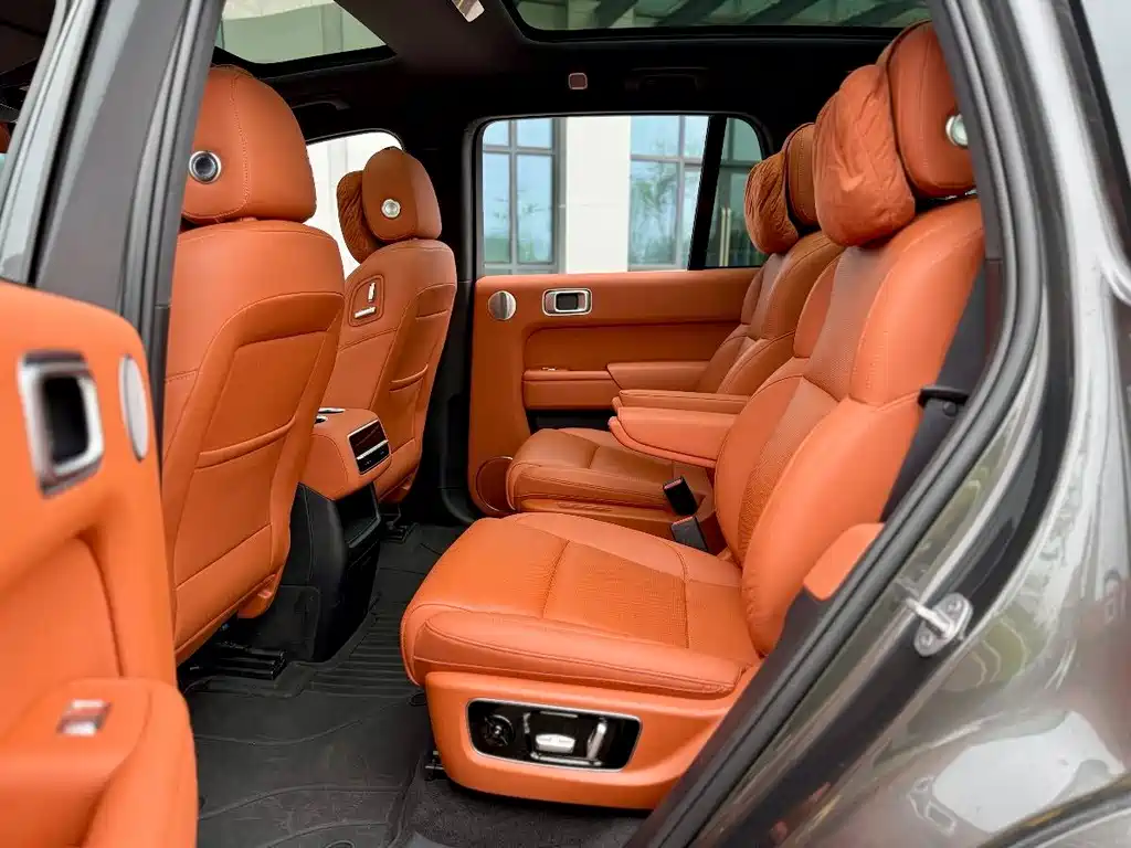 Li Auto Li L8 — миниатюра 13