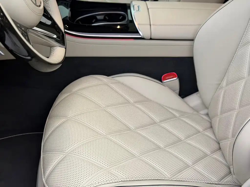 Mercedes-Benz S-Class — миниатюра 7