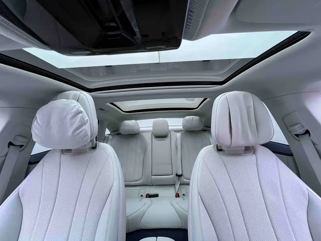 Mercedes-Benz EQE — миниатюра 29
