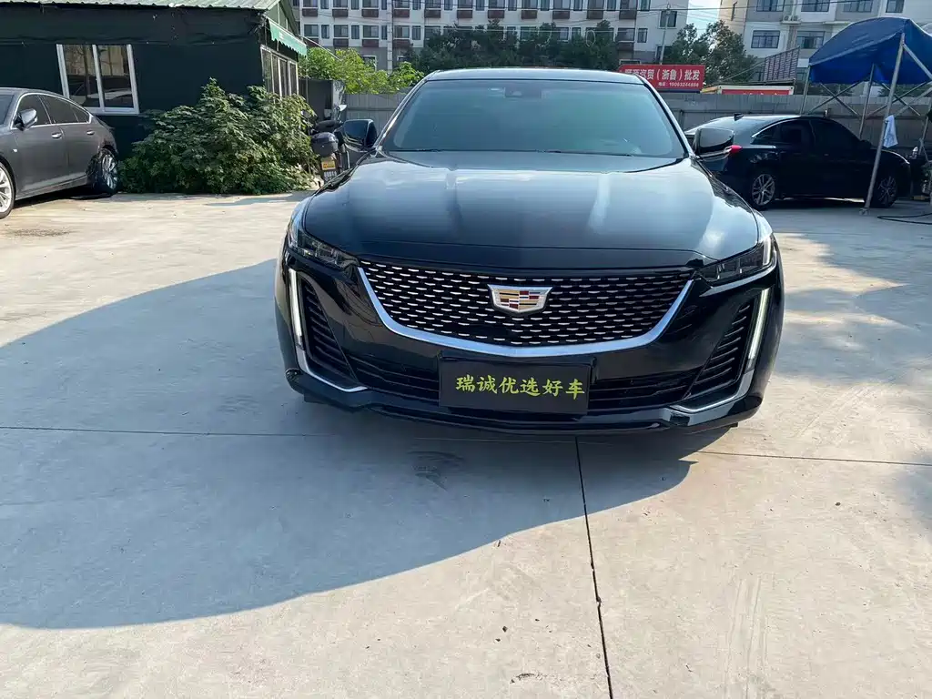 Cadillac CT5 — миниатюра 6