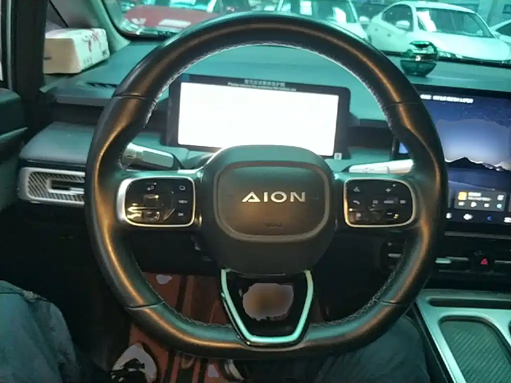 Aion AION Y — миниатюра 11