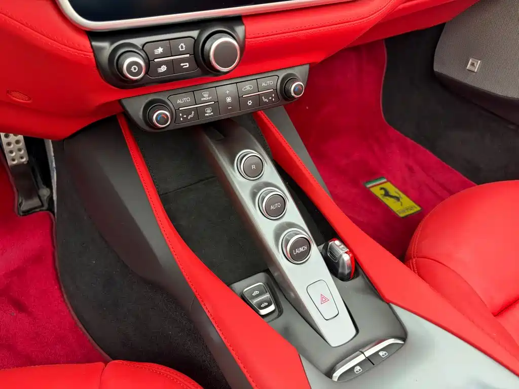 Ferrari Portofino — миниатюра 9