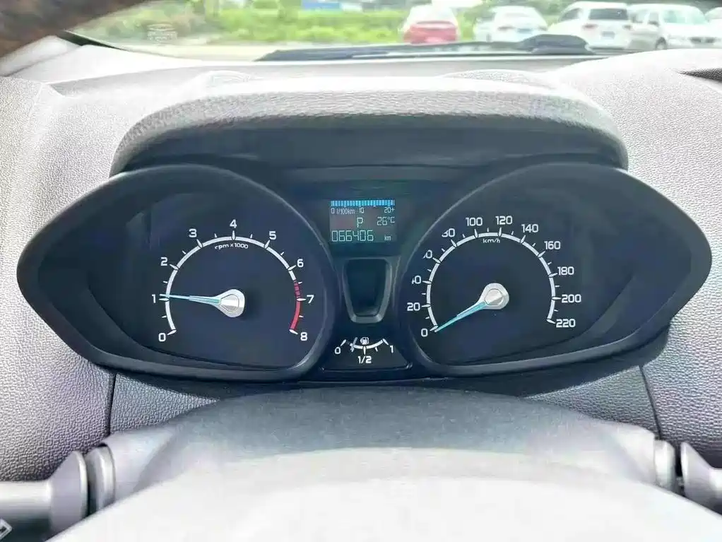 Ford Ecosport — миниатюра 8
