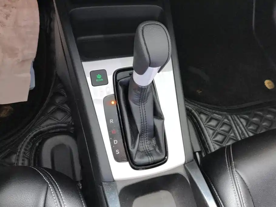 Honda Fit — миниатюра 16