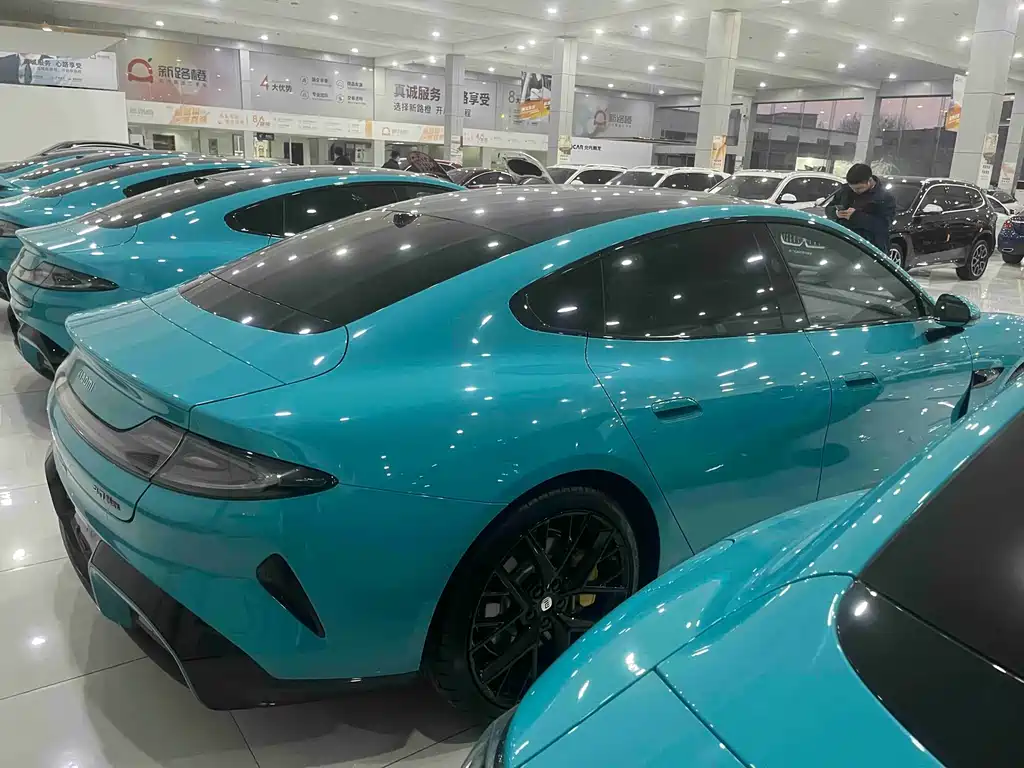 XIAOMI CAR XIAOMI SU7