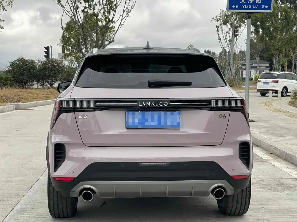 Lynk & Co 06 2021 1.5T Shero