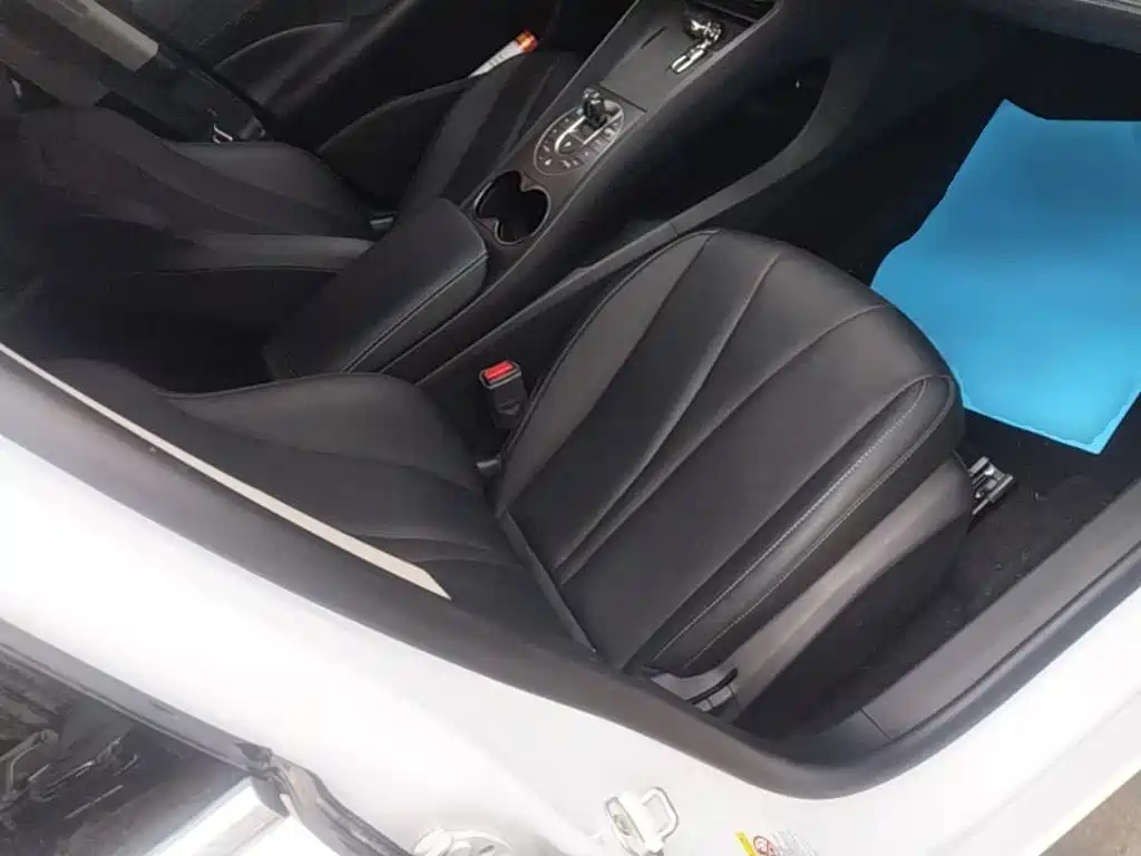BYD Seal 05 DM-i — миниатюра 25