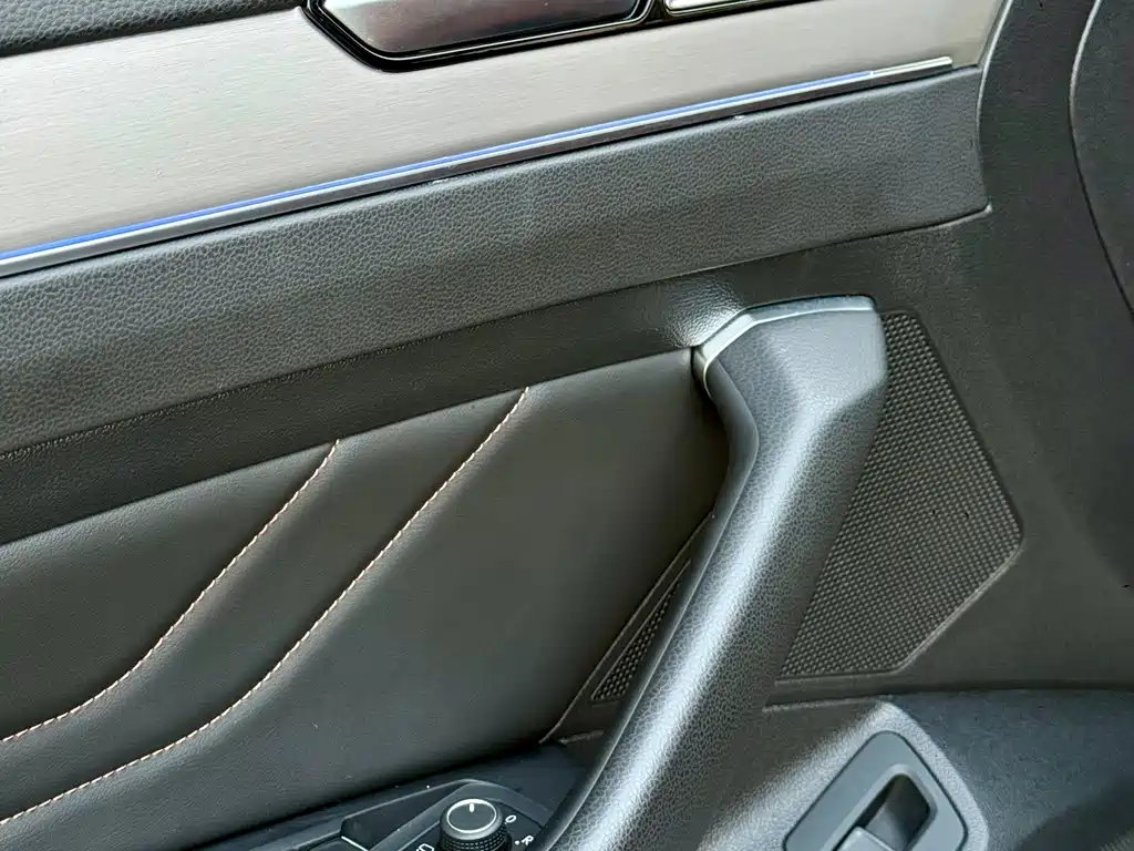 Volkswagen Viloran — миниатюра 7