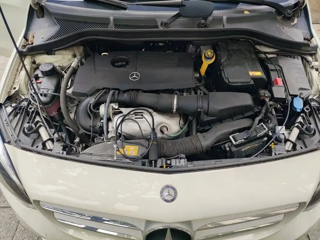 Mercedes-Benz B-Class — миниатюра 11