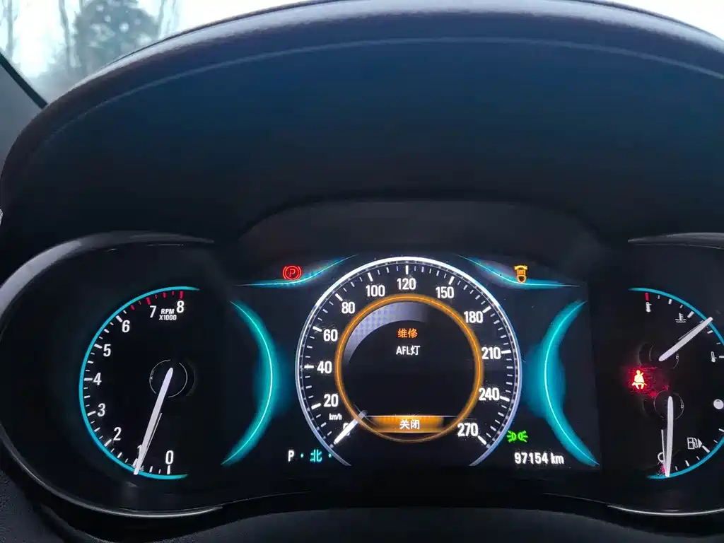 Buick LaCrosse — миниатюра 5