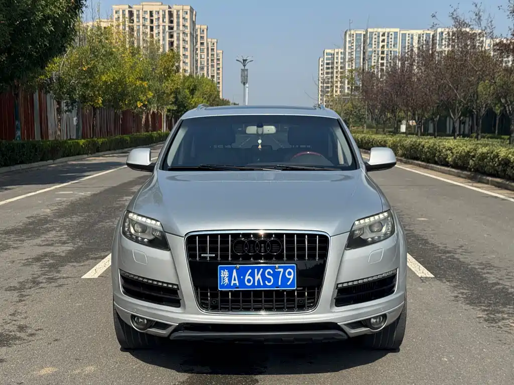 Audi Q7 — миниатюра 2