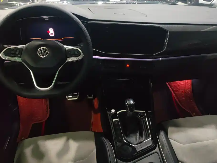 Volkswagen X — миниатюра 12