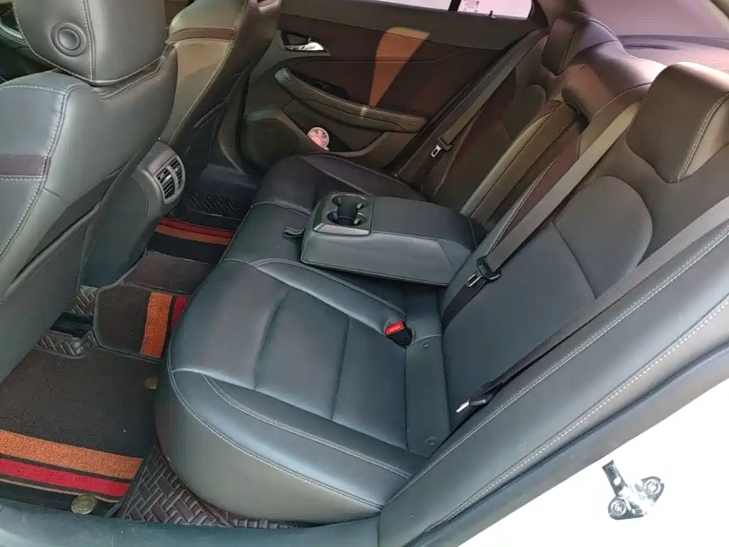 Chevrolet Malibu — миниатюра 17