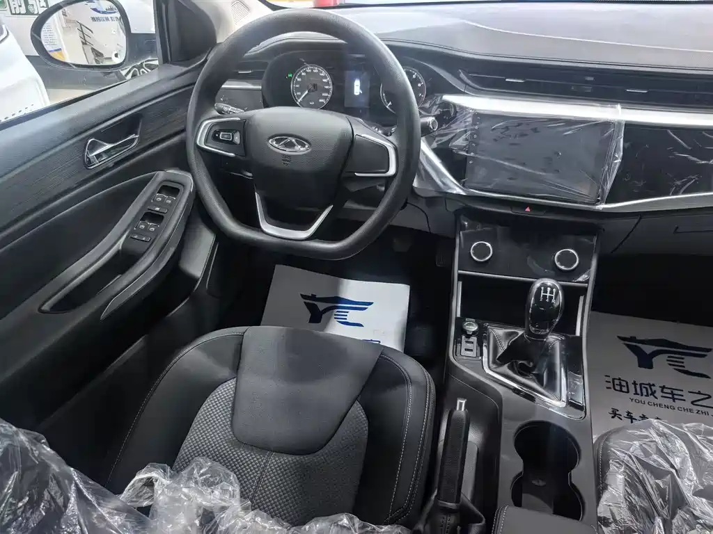 Chery Arrizo 5 — миниатюра 16