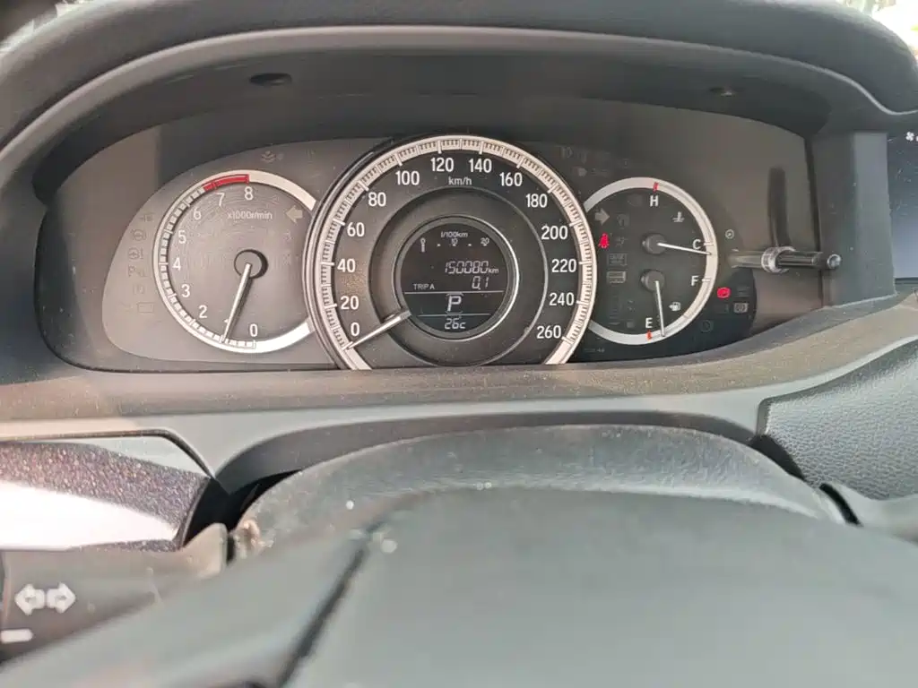 Honda Accord — миниатюра 12