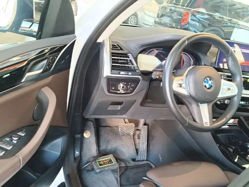 BMW X3 — миниатюра 16