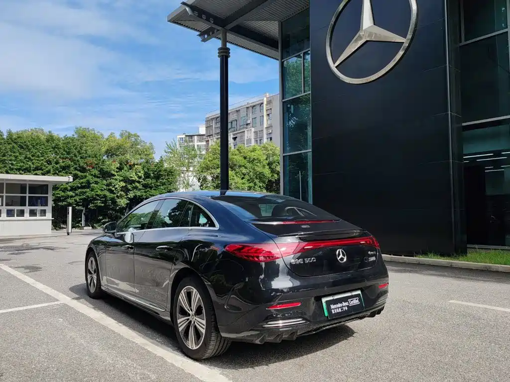 Mercedes-Benz EQE — миниатюра 11
