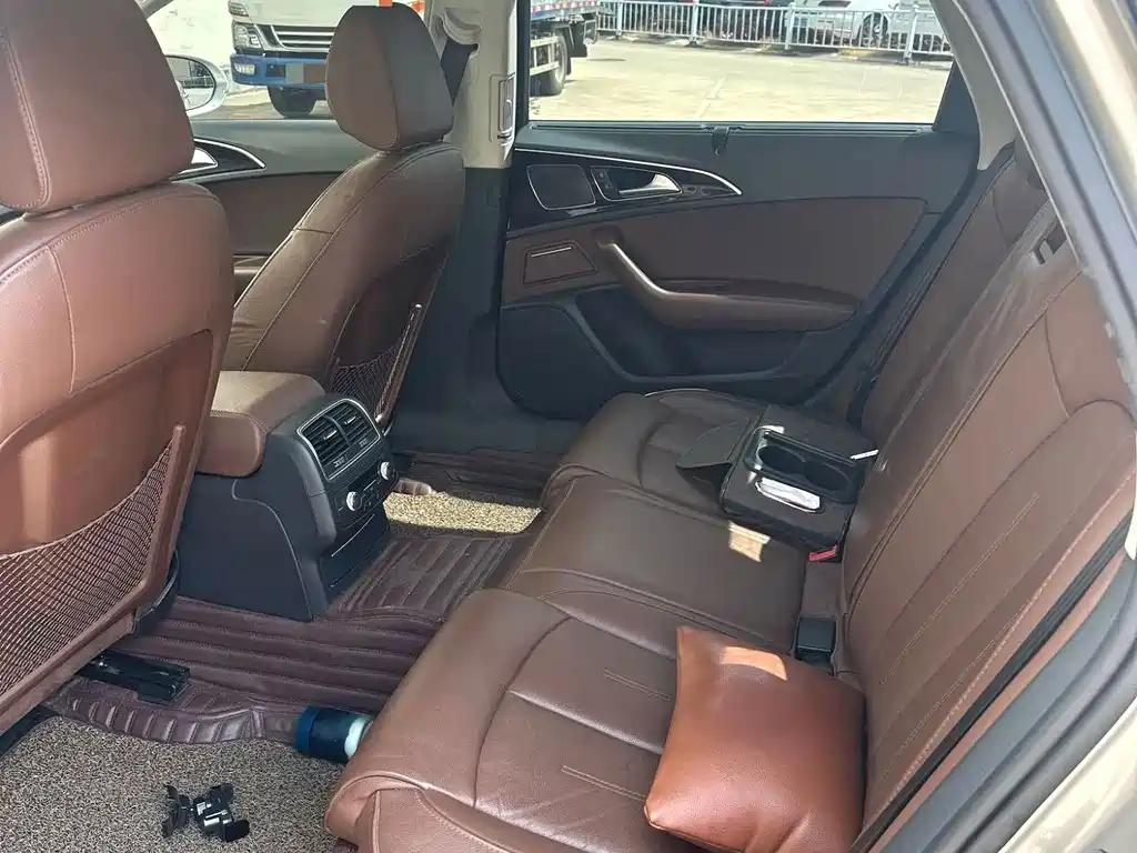 Audi A6L — миниатюра 4