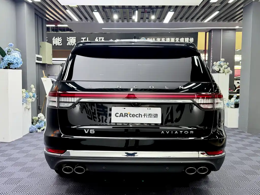 Lincoln Aviator — миниатюра 12