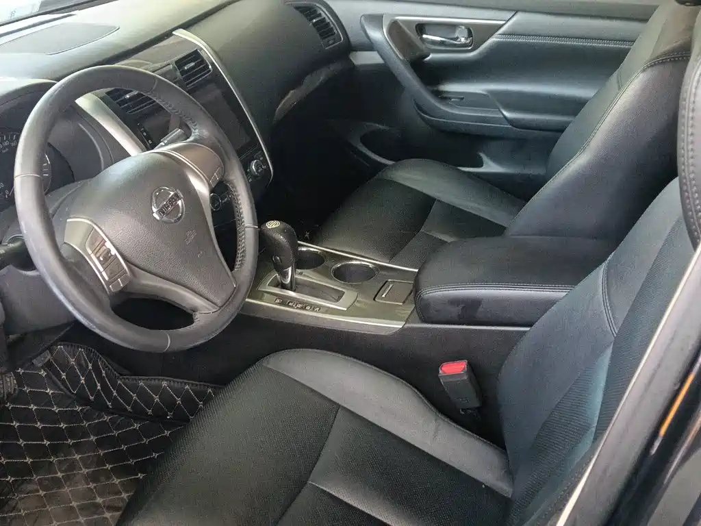 Nissan Teana — миниатюра 7