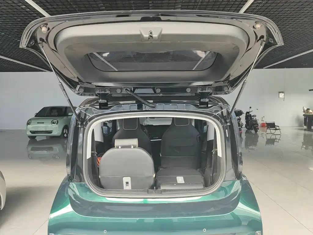 Baojun KiWi EV — миниатюра 19
