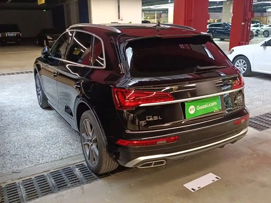 Audi Q5L — миниатюра 5