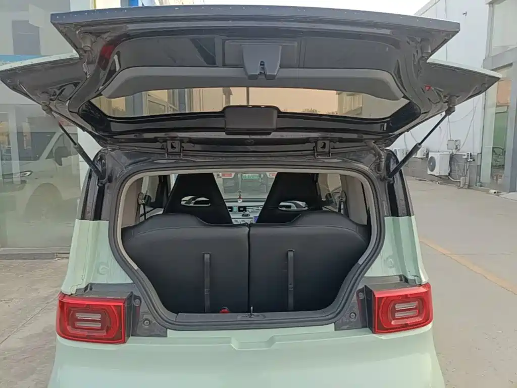 Wuling MINIEV — миниатюра 19